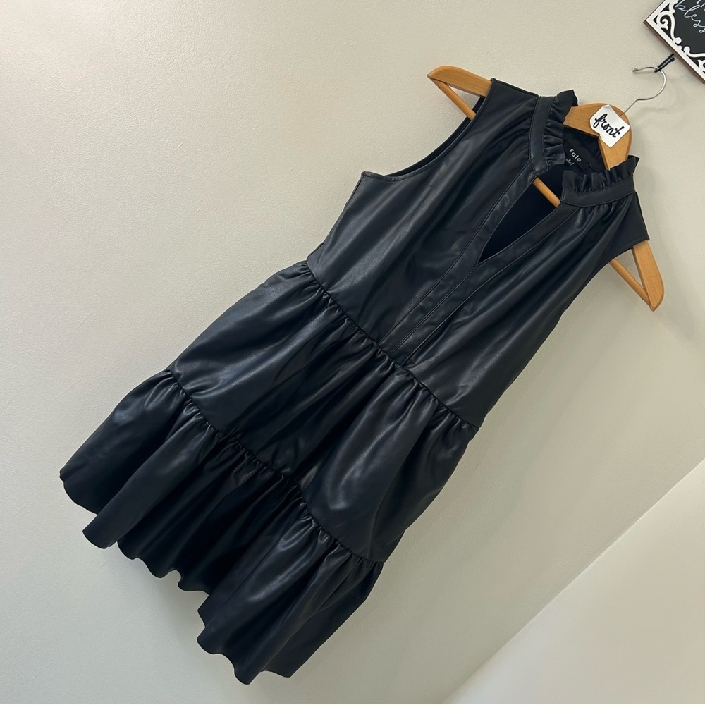 Fate women's S black faux leather ruffle dress w/ pockets, GUC